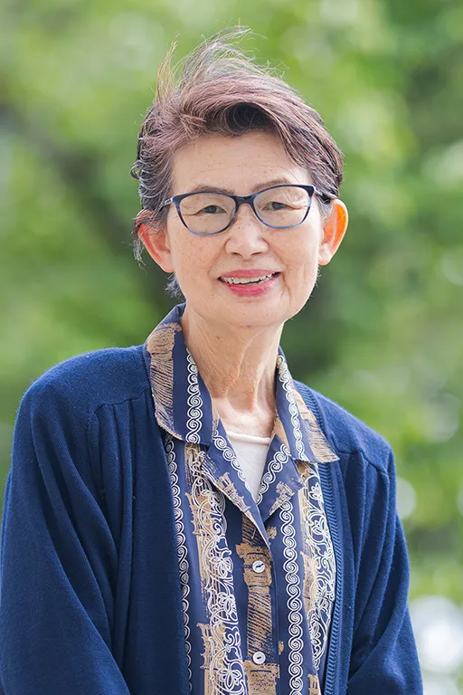 理事長 由布 眞知子 さま